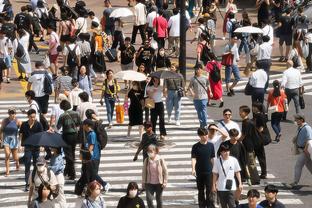 舍得！美记：太阳完成交易后本季奢侈税增加1350万 支出2.5亿